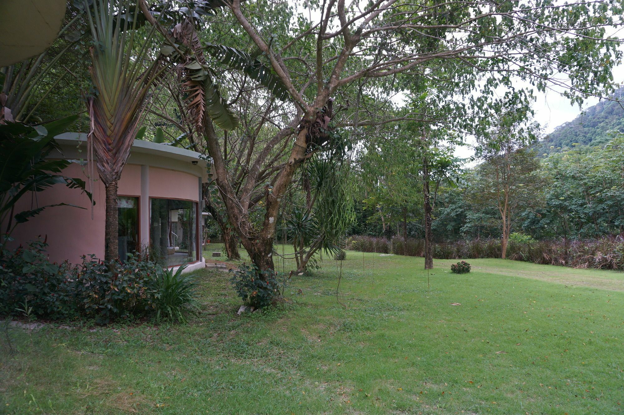 Smallville Resort Ranong Zewnętrze zdjęcie