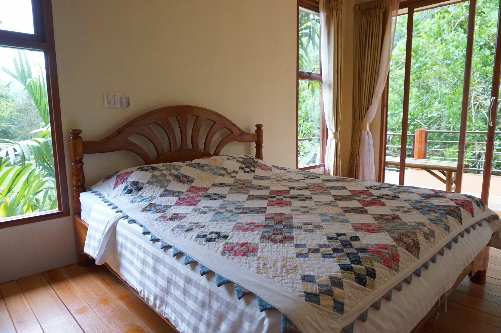 Smallville Resort Ranong Zewnętrze zdjęcie
